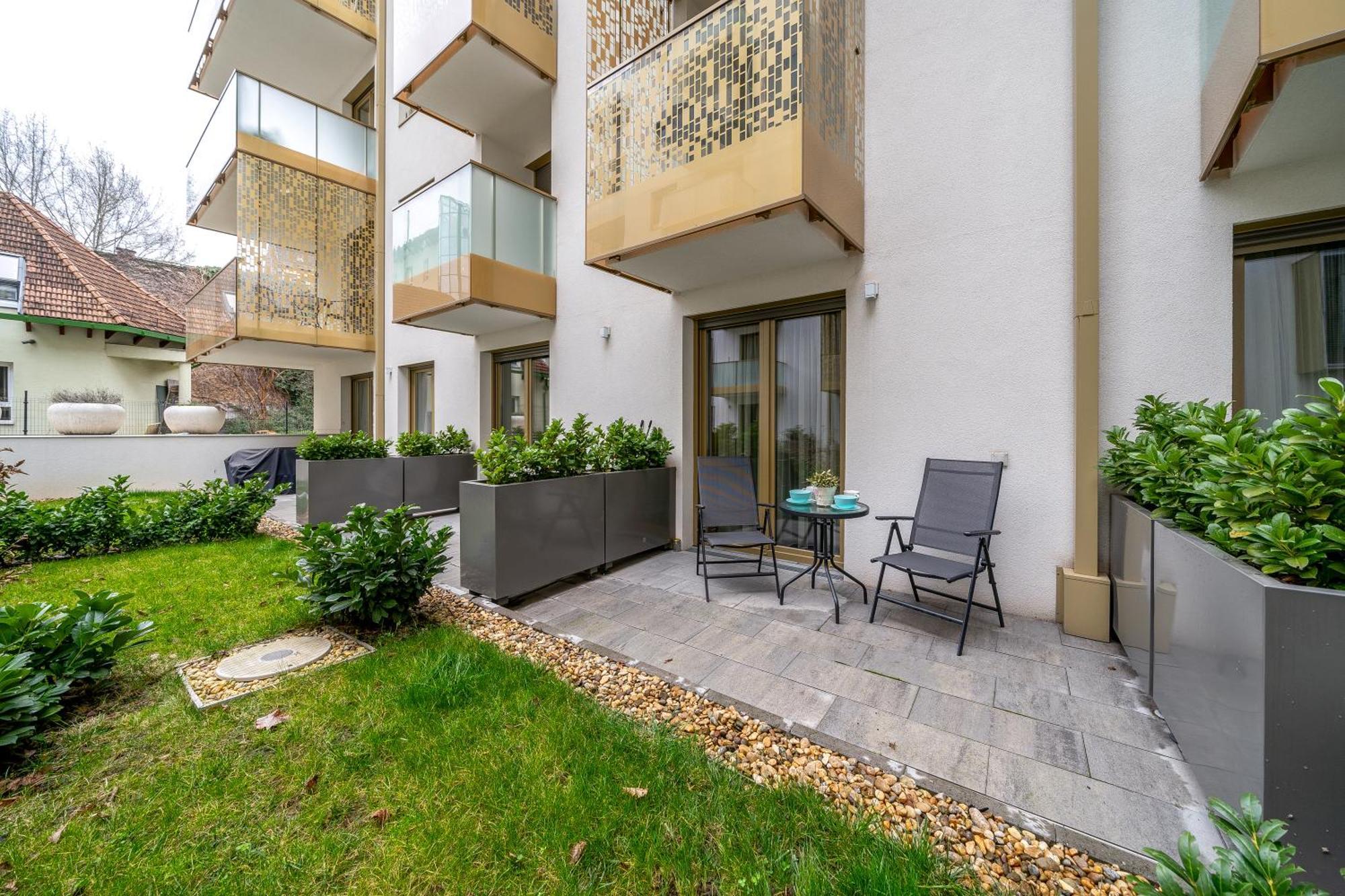 Budapest Magic Garden In Downtown Εξωτερικό φωτογραφία